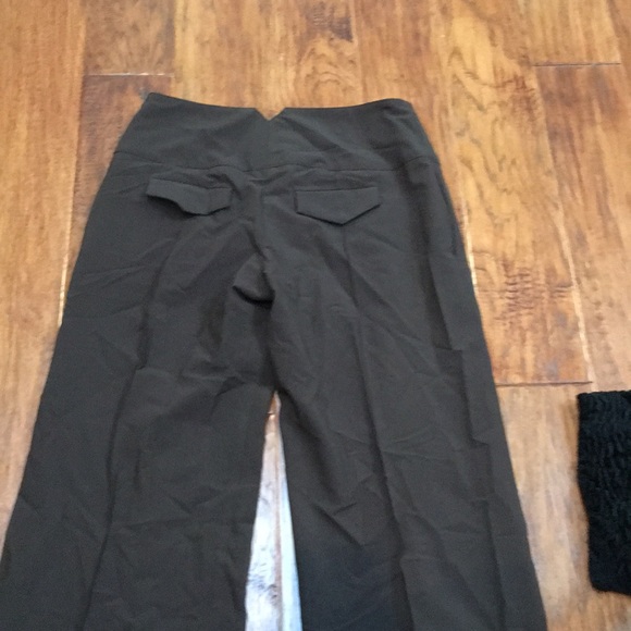 BROWN STATEMENT PANTS - Picture 2 of 3